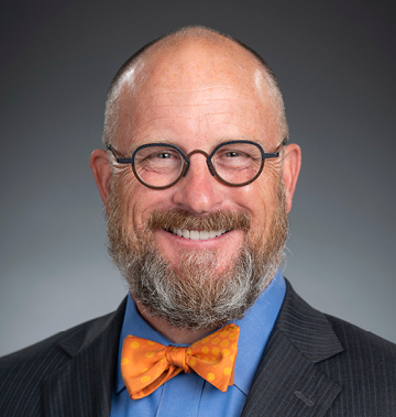 05_photo_skillsandexperience_directors_Robert.jpg